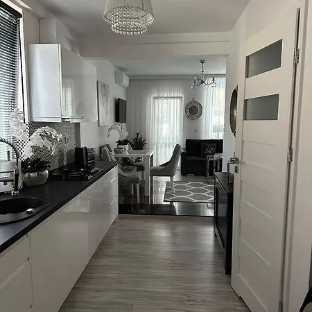 Glamur Мендзыздрое